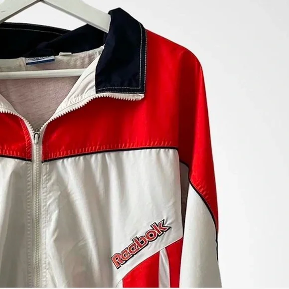 Retro Reebok Red and White Jacket - Picture 2 of 3